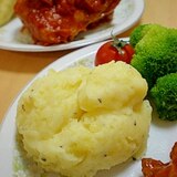 うちのマッシュポテトはバジル入り＊付け合わせに＊